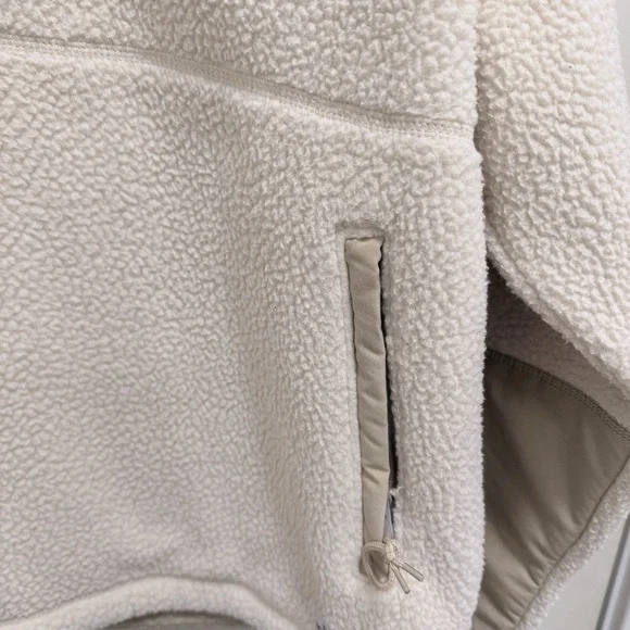 The North Face Cragmont 1/4-Snap Fleece Pullover in cream Engraved Vail 2022 L - Picture 3 of 10